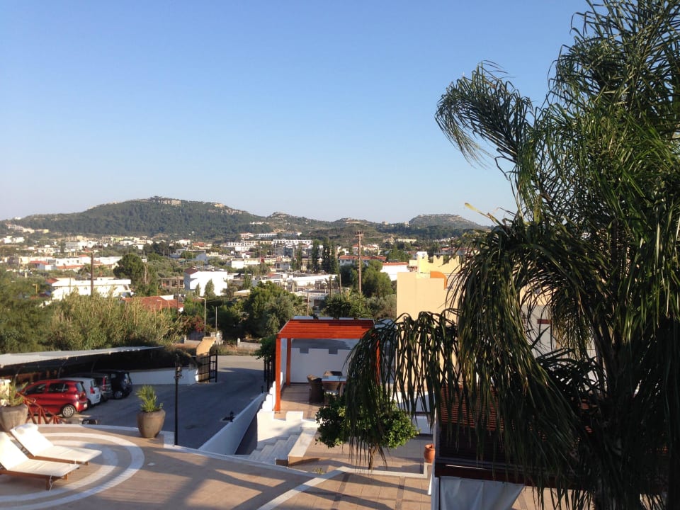 Blick auf Faliraki Castello Di Cavalieri Suites