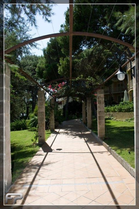 Weg zum Zimmer VIVA Cala Mesquida Suites & Spa 16+