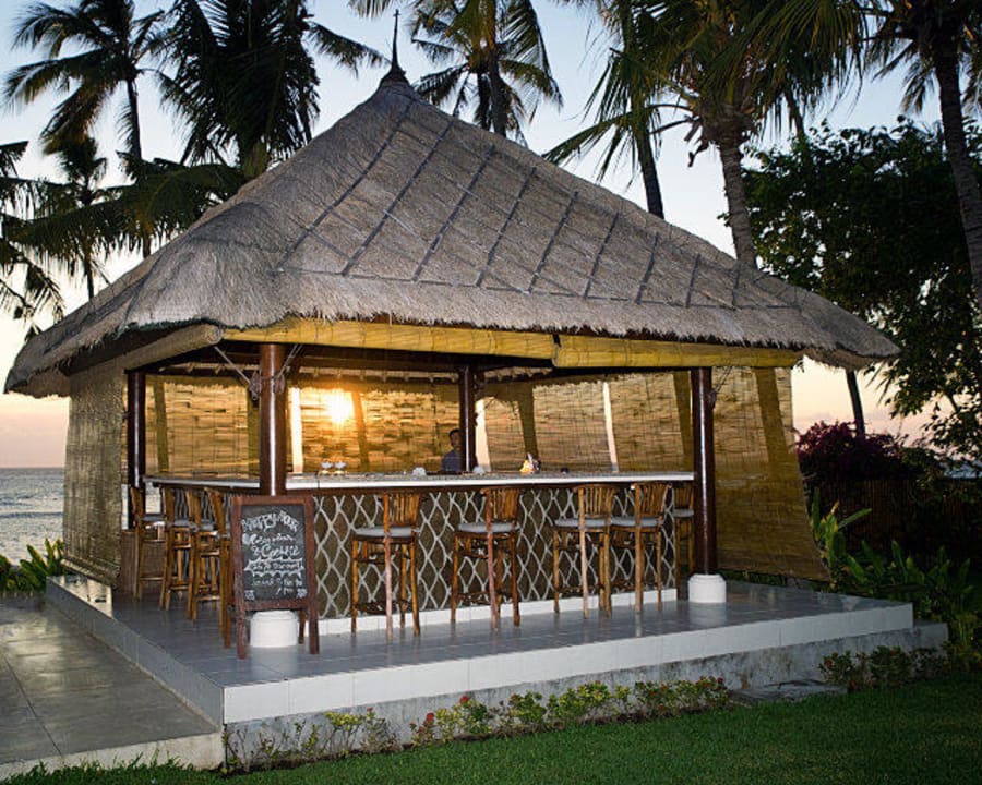 Poolbar Hotel Kubu Indah Dive & Spa Resort