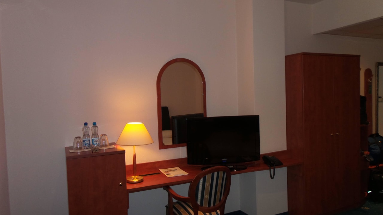 TV Hotel Gwarna