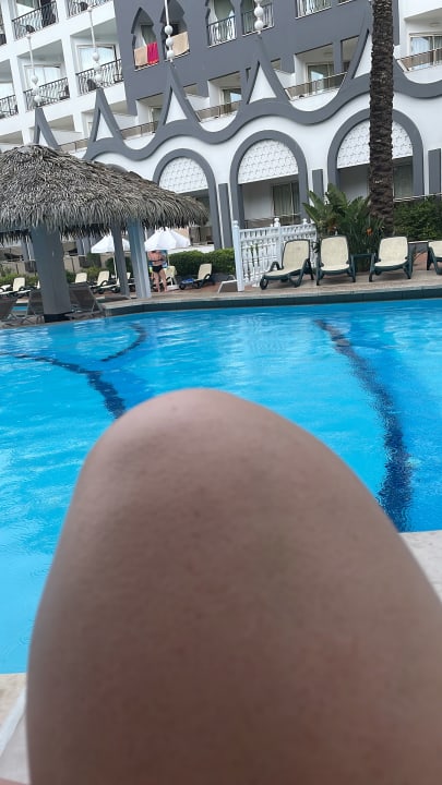 Pool Well Palace Side