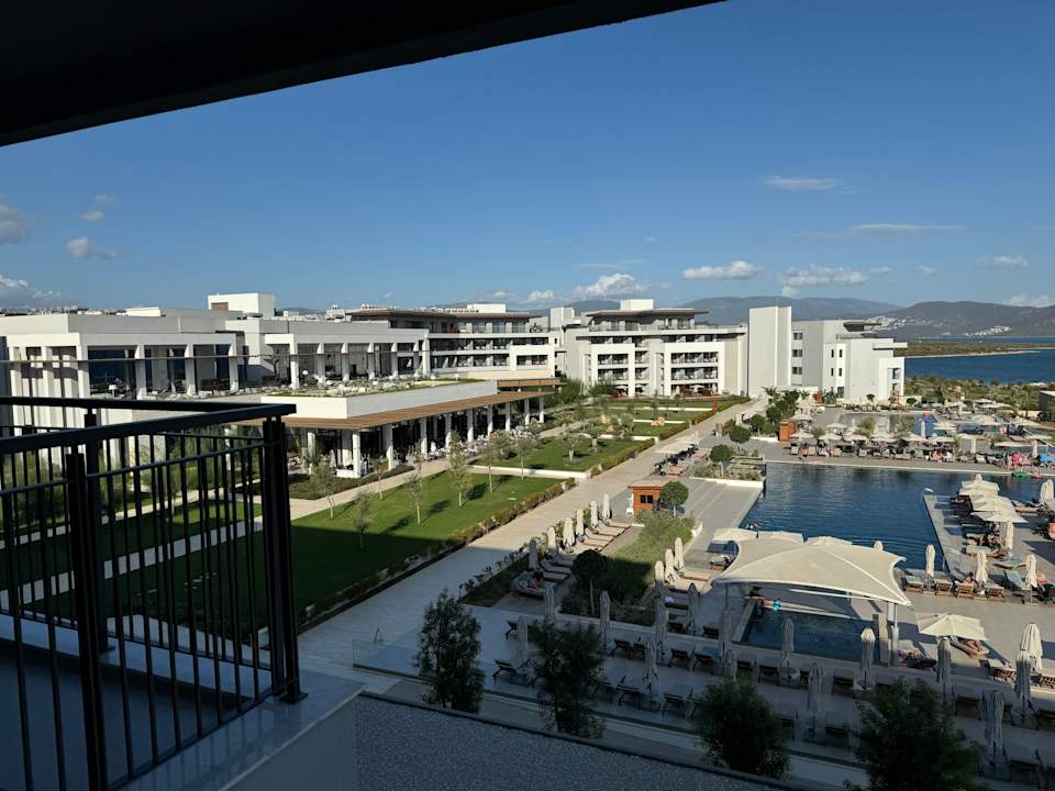 Ausblick Anda Barut Collection