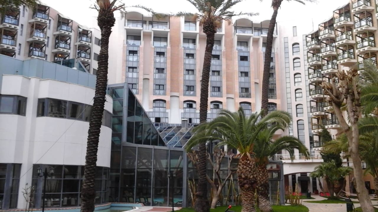 Innenhof Limak Limra Hotel & Resort