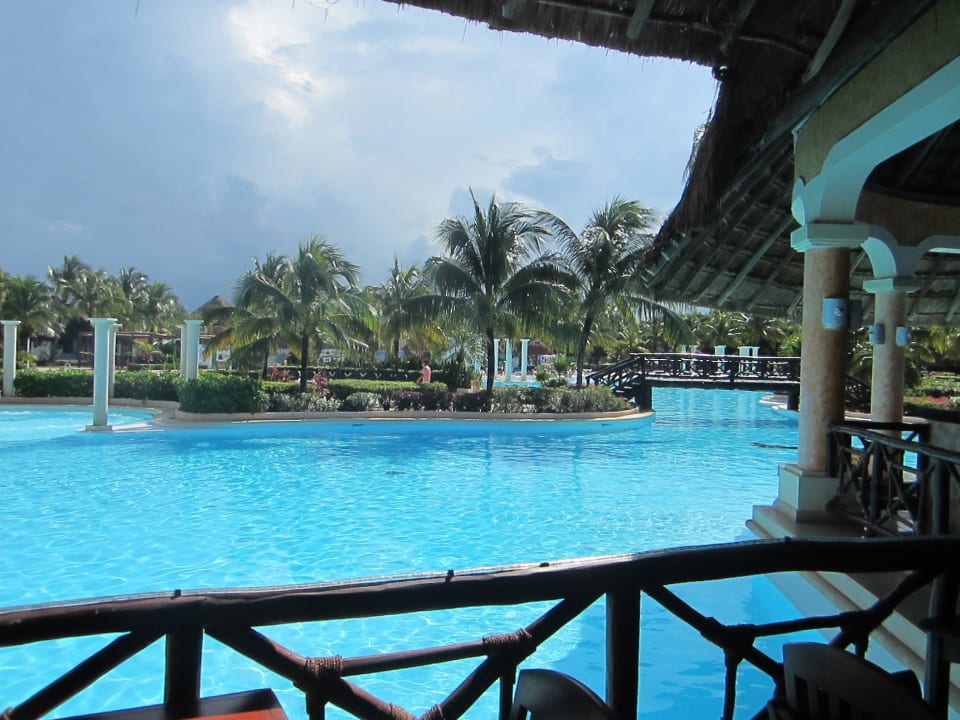 Riesige Pools Grand Palladium Kantenah Resort & Spa