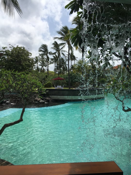 Pool The Laguna A Luxury Collection Resort & Spa