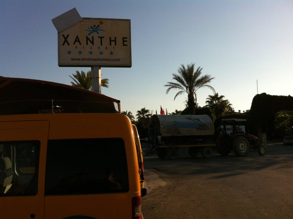 Hoteleinfahrt TUI BLUE Xanthe