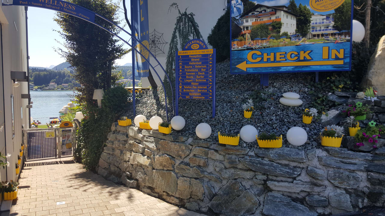 Außenansicht Barry-Memle