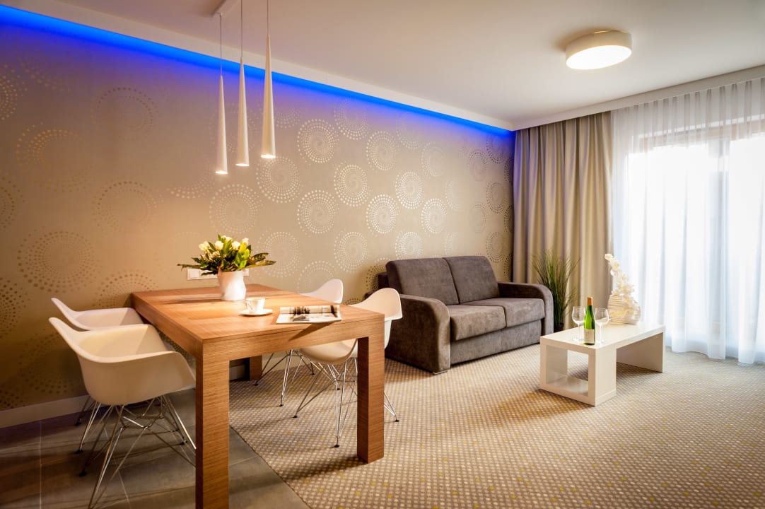 Zimmer Invite
