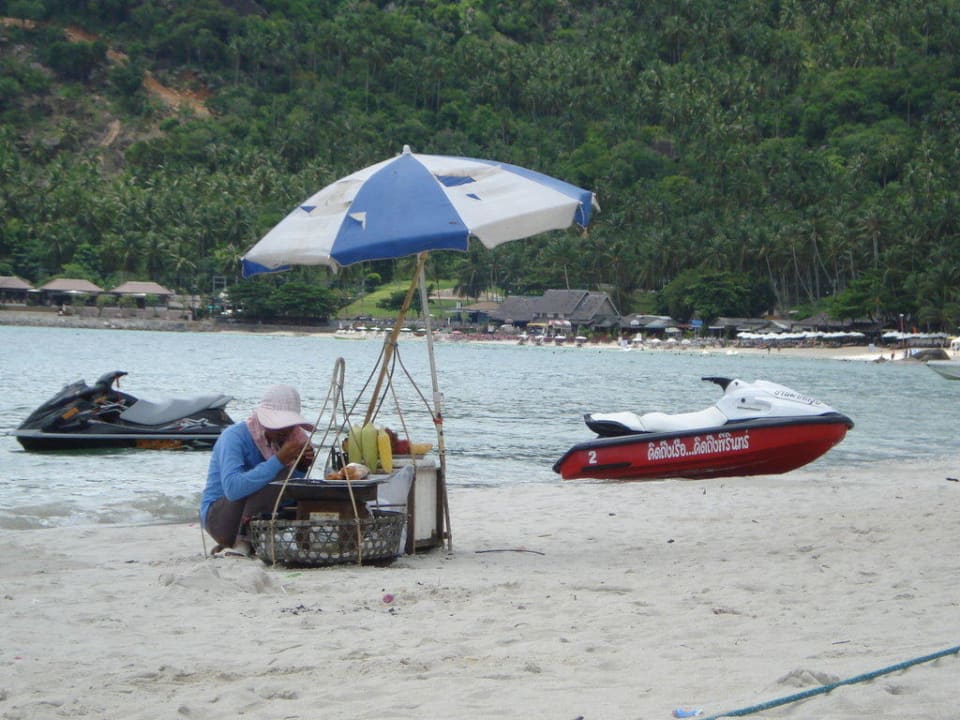 Strandverkäufer The Fair House Beach Resort