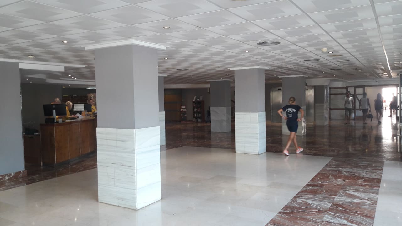 Lobby BQ Belvedere Hotel