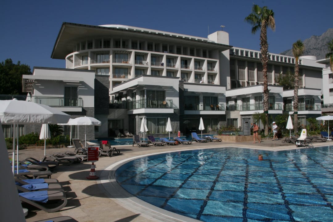 Pool am Neubau Kilikya Palace Göynük