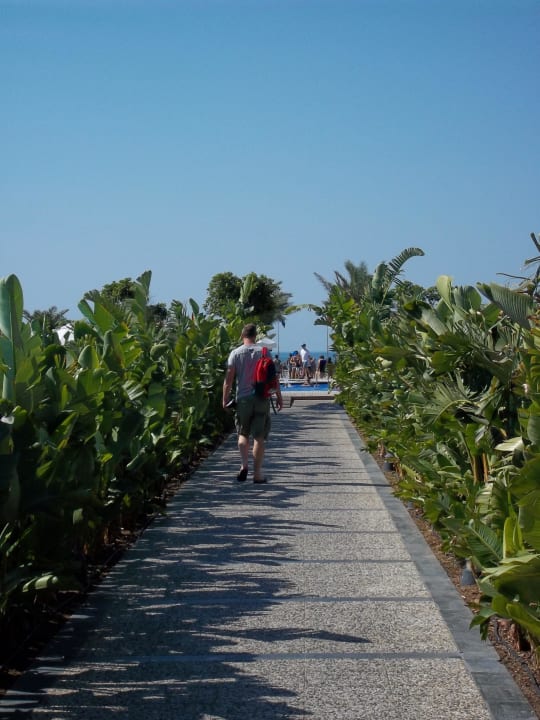 Weg zum Strand und Badesteeg Maxx Royal Belek Golf Resort