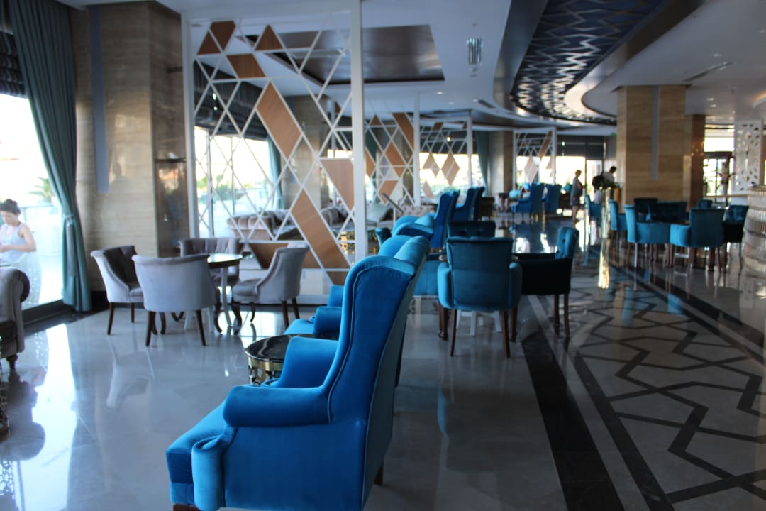 Lobby Dream World Hill Hotel