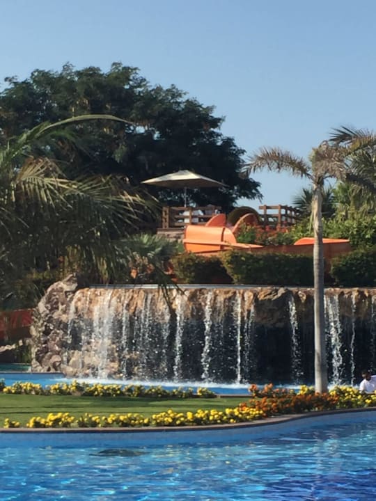 Tolle Poolanlage Emirates Palace Mandarin Oriental