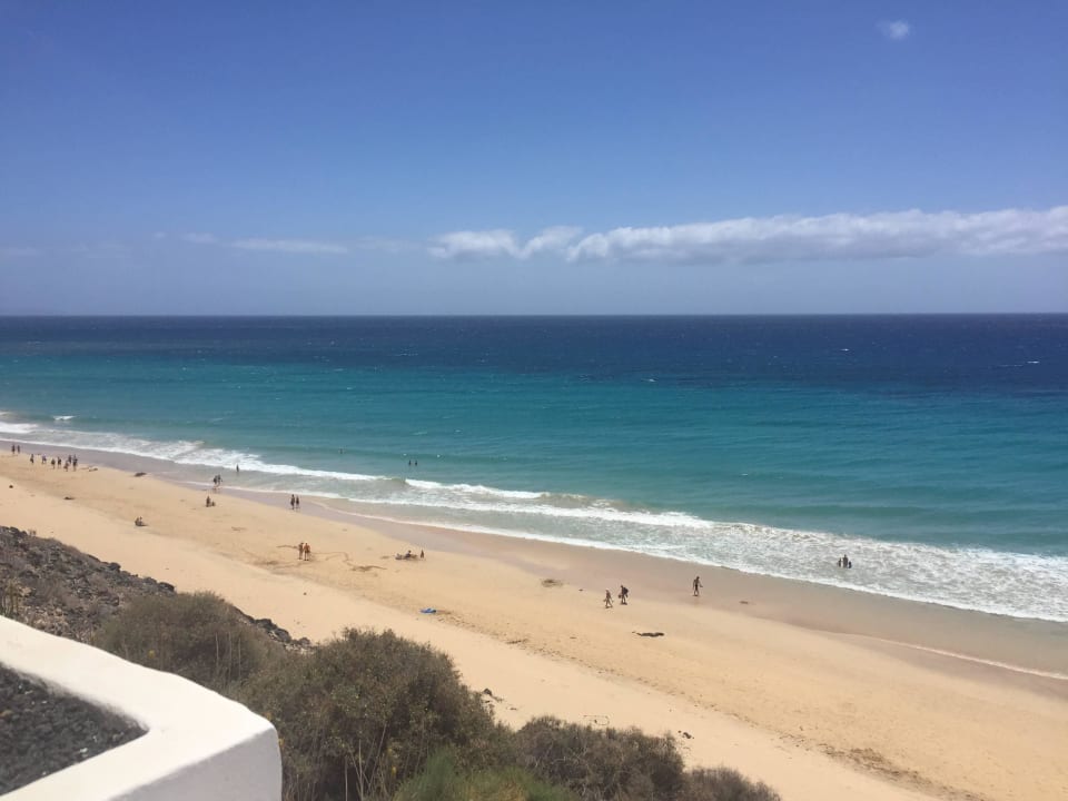 Blick von unserem Zimmer auf den Strand TUI MAGIC LIFE Fuerteventura