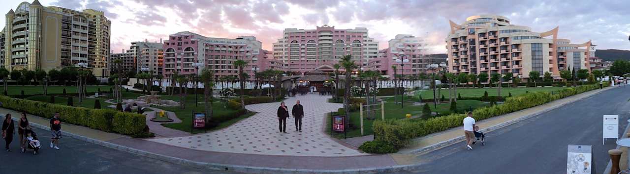 Hotel von der Promenade DIT Majestic Beach Resort