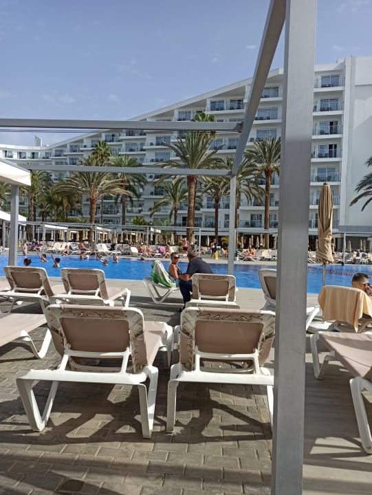 Pool Hotel Riu Papayas