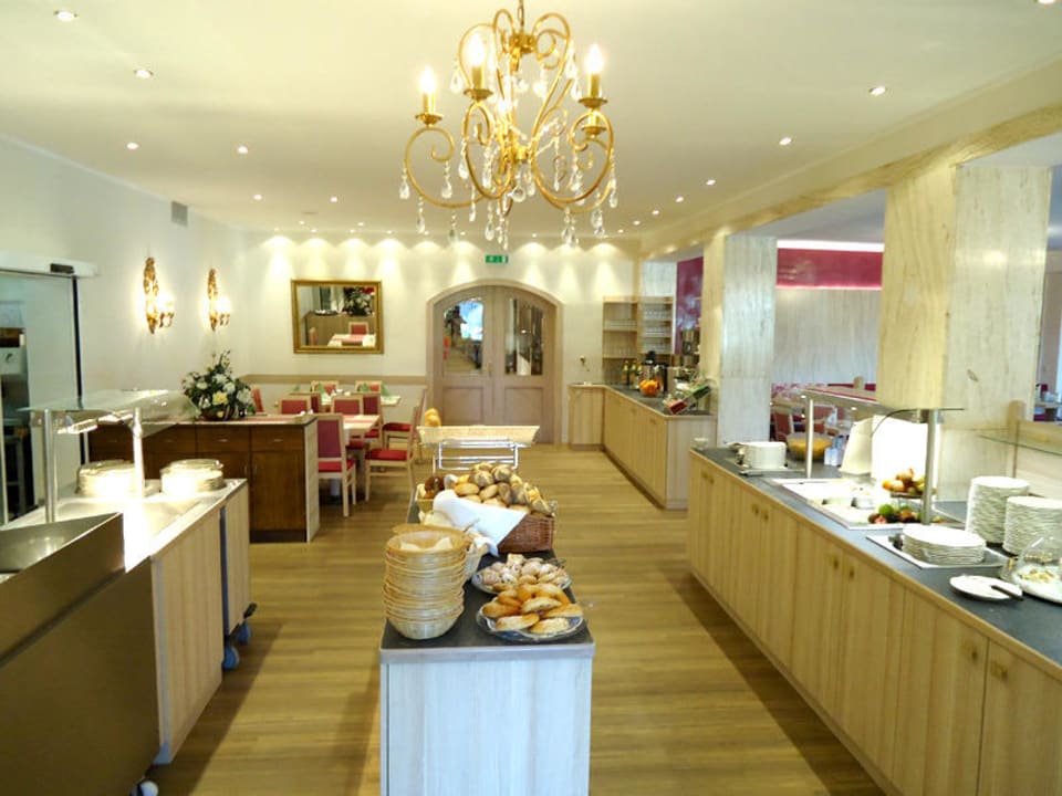 Brunch-Buffet bis 12.00 Uhr Hotel Krainz