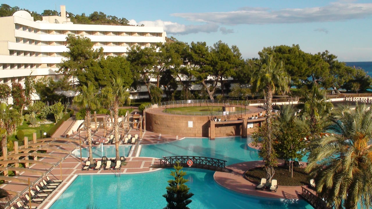 Blick auf das "Alte Gebäude" Rixos Premium Tekirova