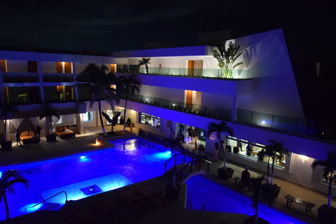 Pool Hotel Flamingo Cancun Resort