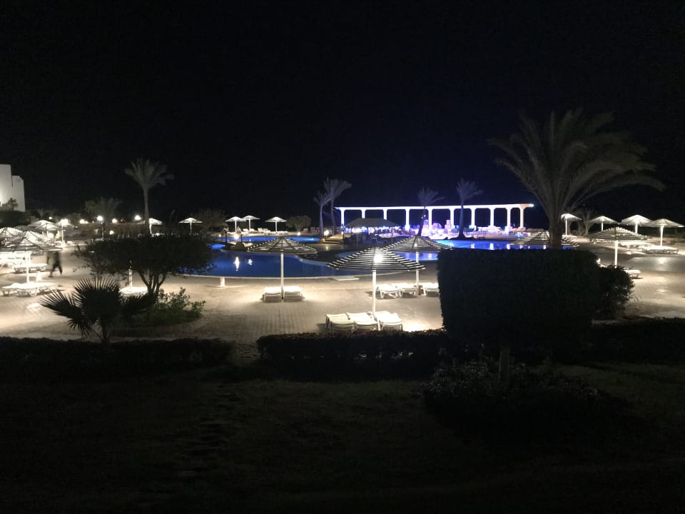 Pool Three Corners Equinox Beach Resort