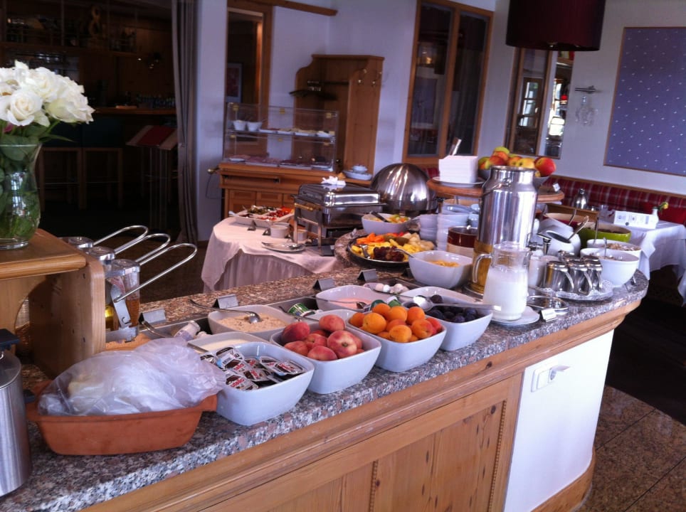 Frühstück Berghotel Maibrunn