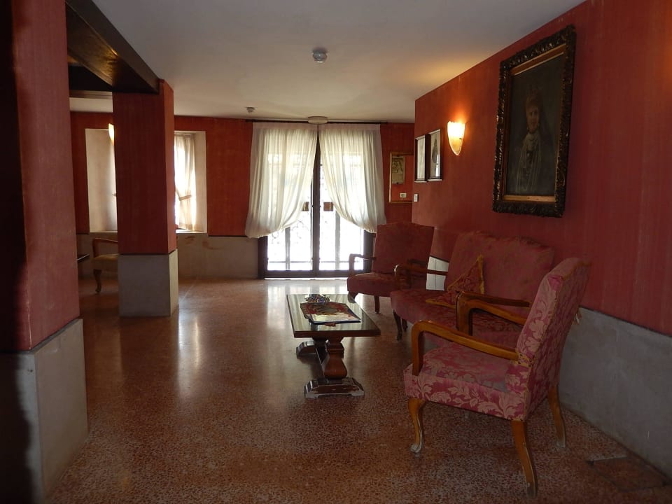 Lobby Hotel Al Sole