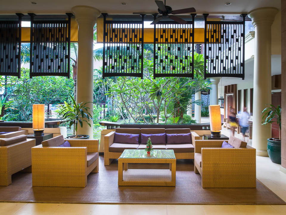 Lobby Deevana Patong Resort & Spa