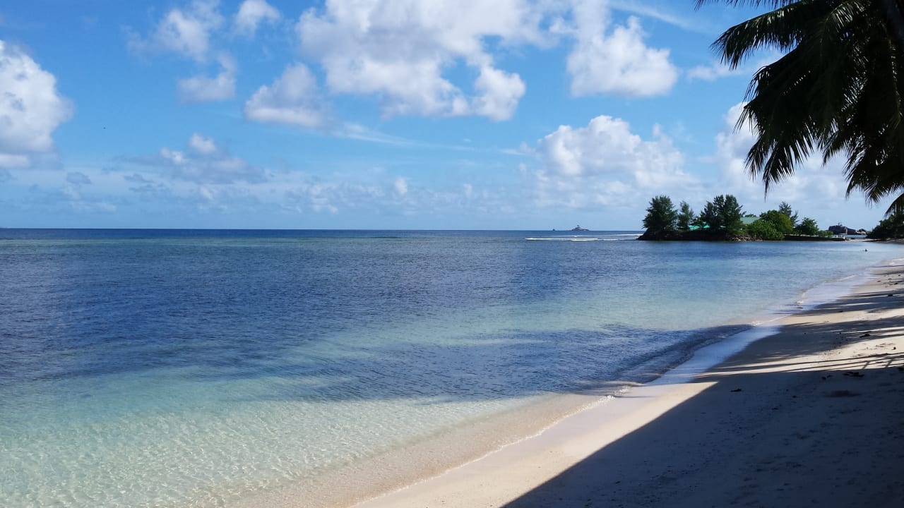 Ausblick morgens beim Frühstück La Digue Island Lodge