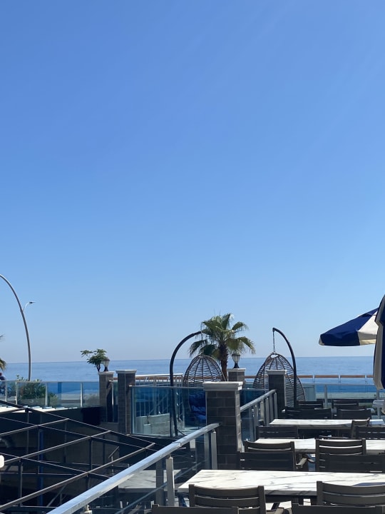 Pool Relax Beach Hotel