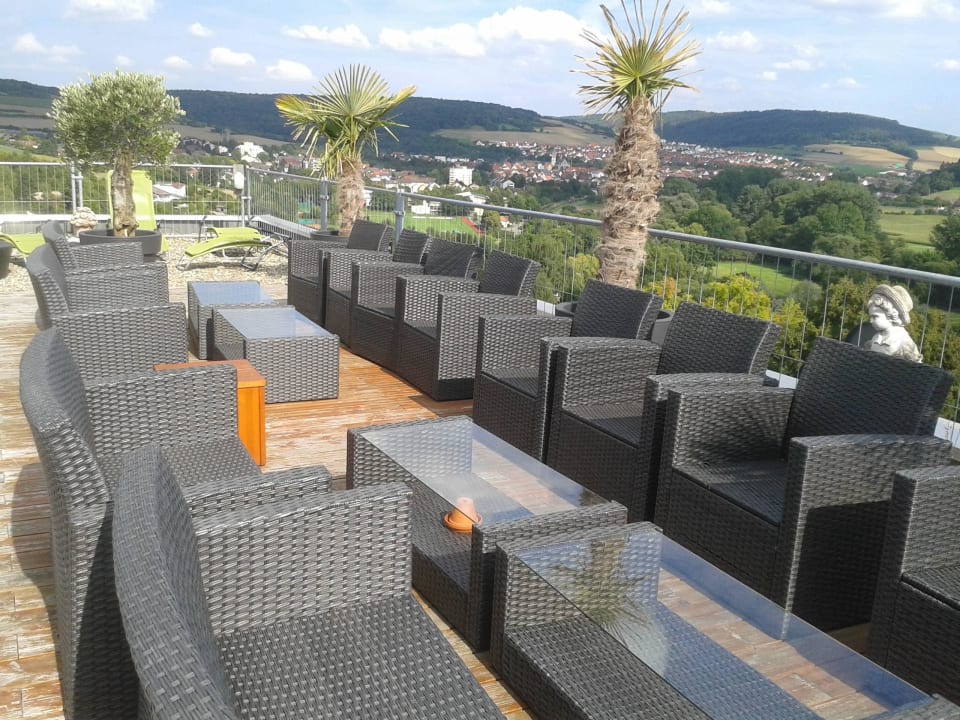 Blick von der Dachterrasse in Richtung Osten Vitalhotel König am Park