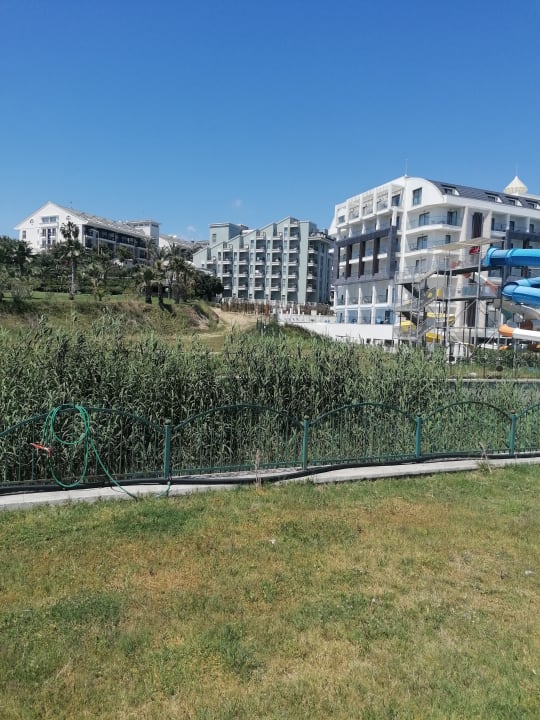 Gartenanlage Diamond De Luxe Hotel & Spa
