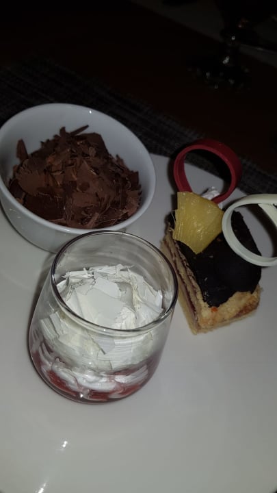 Gastro JAZ Elite Casa del Mar Beach