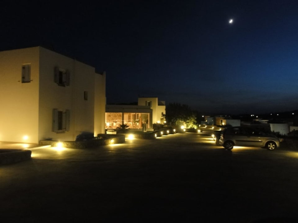 Restaurant von aussen Hotel Naxian Collection