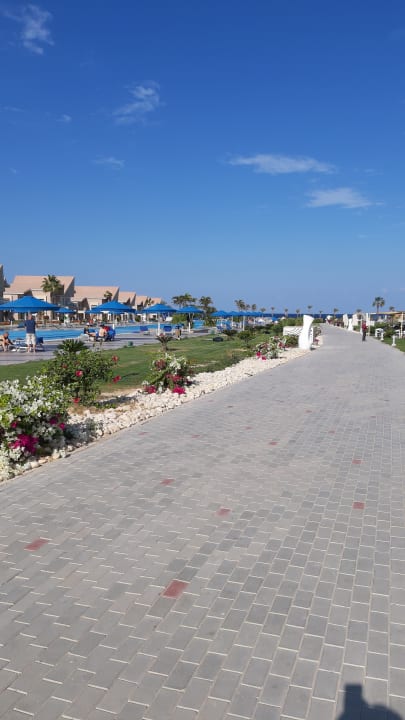 Außenansicht Pickalbatros Sea World Resort - Marsa Alam