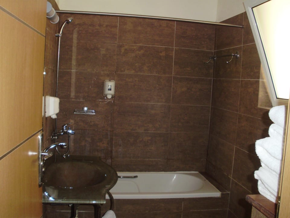 Bad Sandy Beach Resort