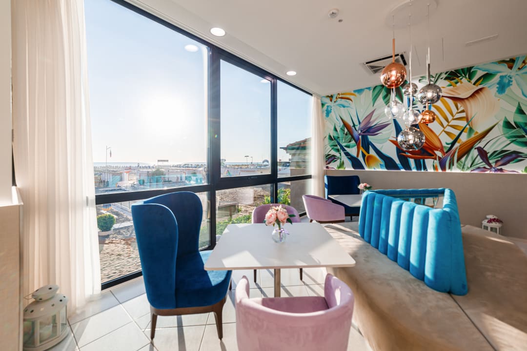 Lobby Hotel Ariane