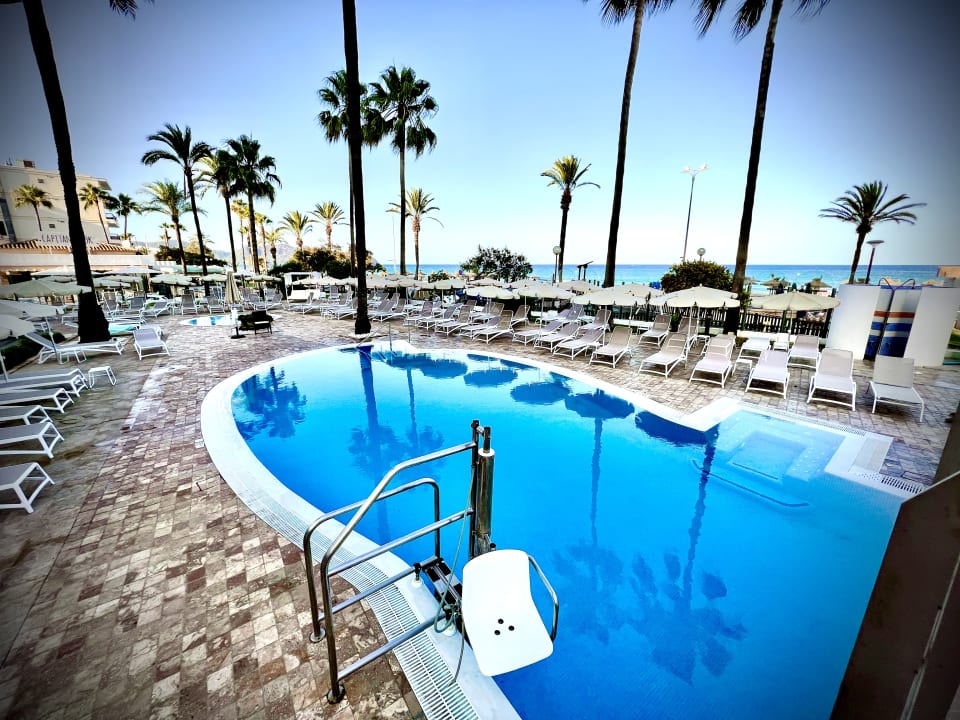 Pool CM Playa del Moro