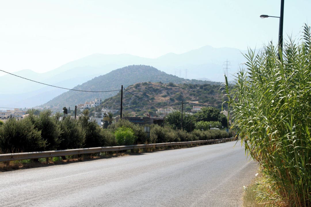 Die Straße Hotel Paloma Garden