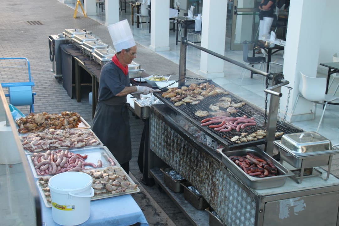 Kanarischer Grillabend R2 Bahía Playa Design Hotel & Spa - Adults Only