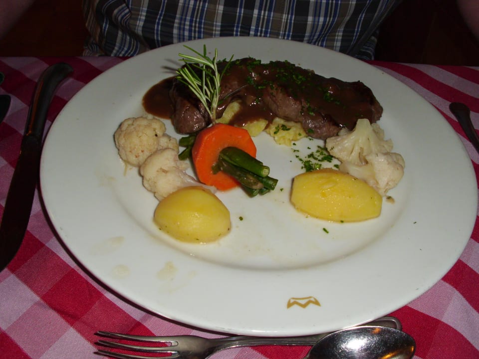 Gegrilltes Emince beim Italiener Senator Puerto Plata Hotel
