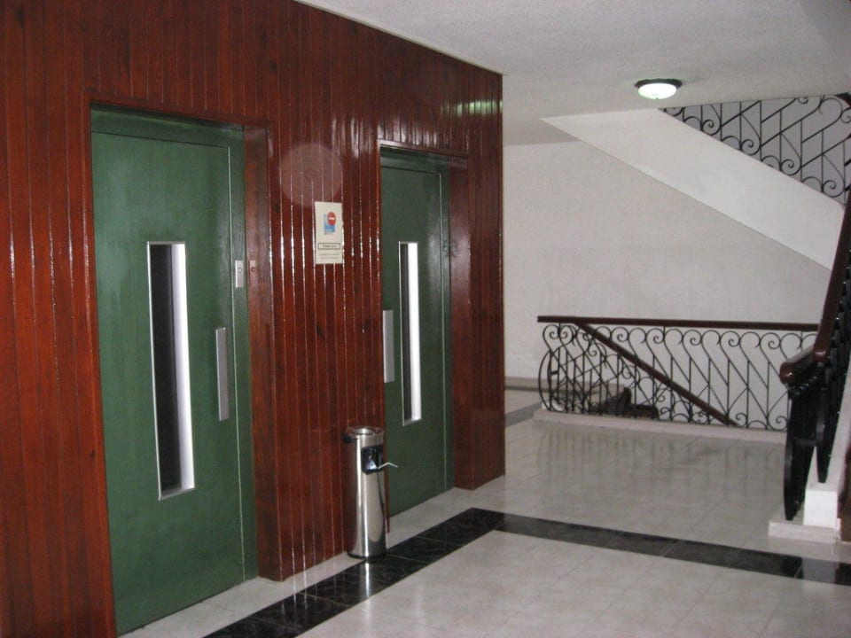 Der  Aufzug Coral Teide Mar