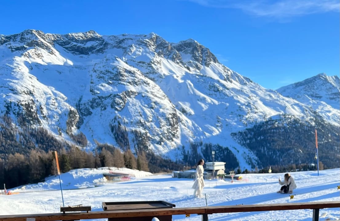 Ausblick Hotel Salastrains