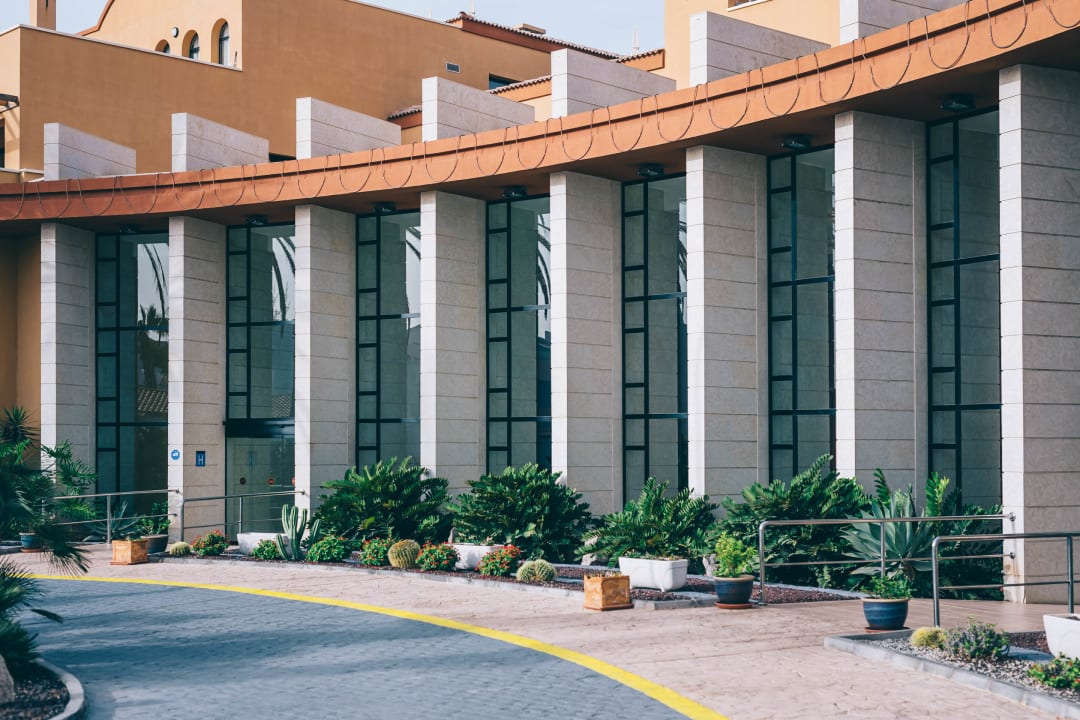 Außenansicht Grand Muthu Golf Plaza Hotel & Spa