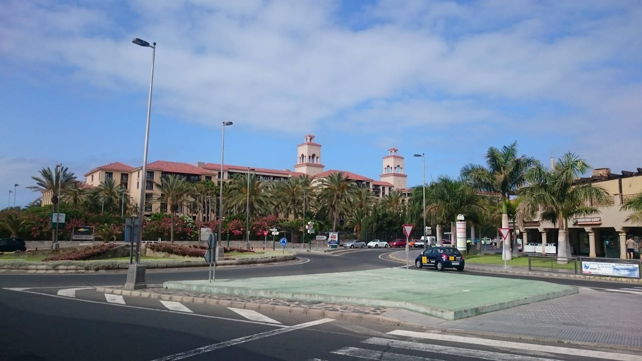 Sicht vom Busbahnhof Lopesan Costa Meloneras, Resort & Spa
