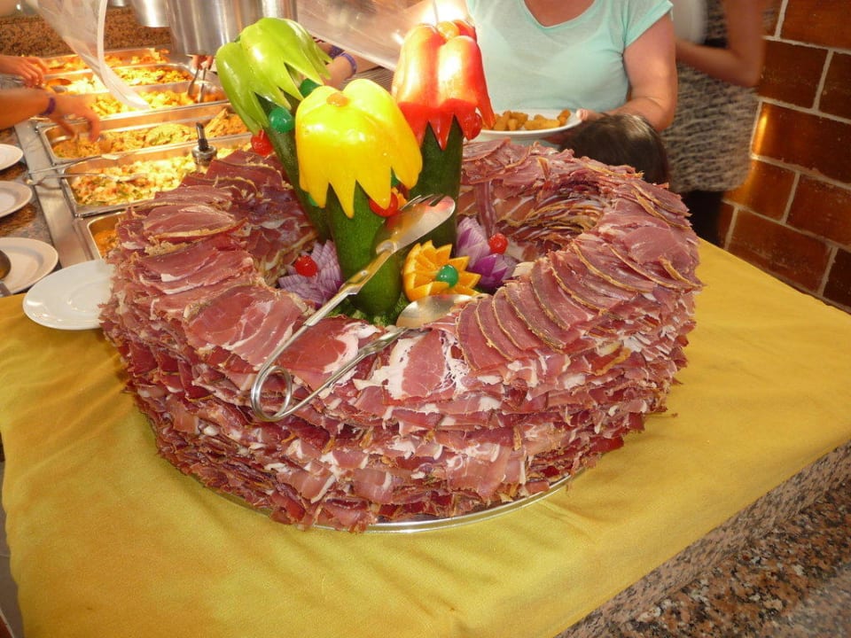 Jamon serrano am Buffet Sun Club Eldorado