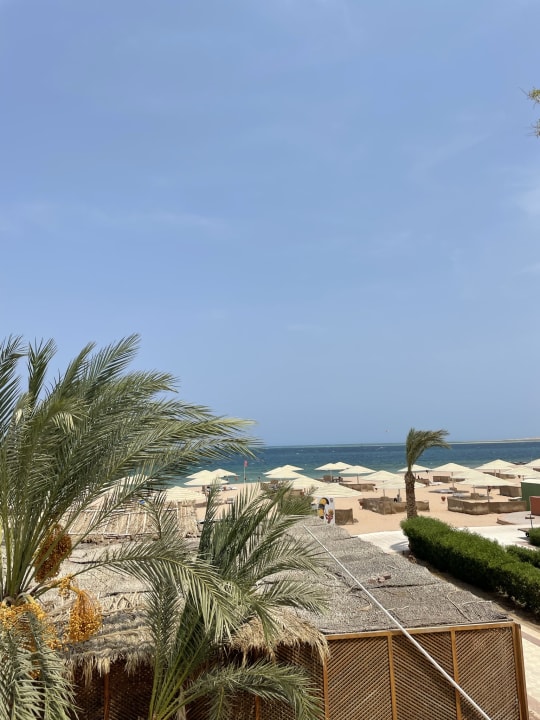 Strand Menaville Safaga