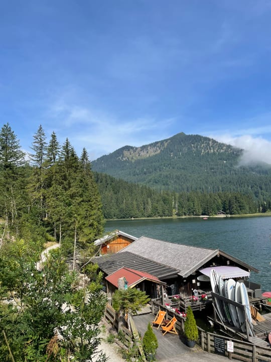 Gartenanlage Alm- & Wellnesshotel Alpenhof
