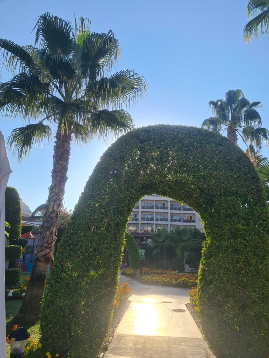 Gartenanlage Grand Seker Hotel