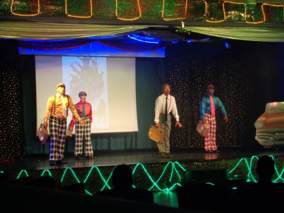 Abendshow Hotel Costa Calero